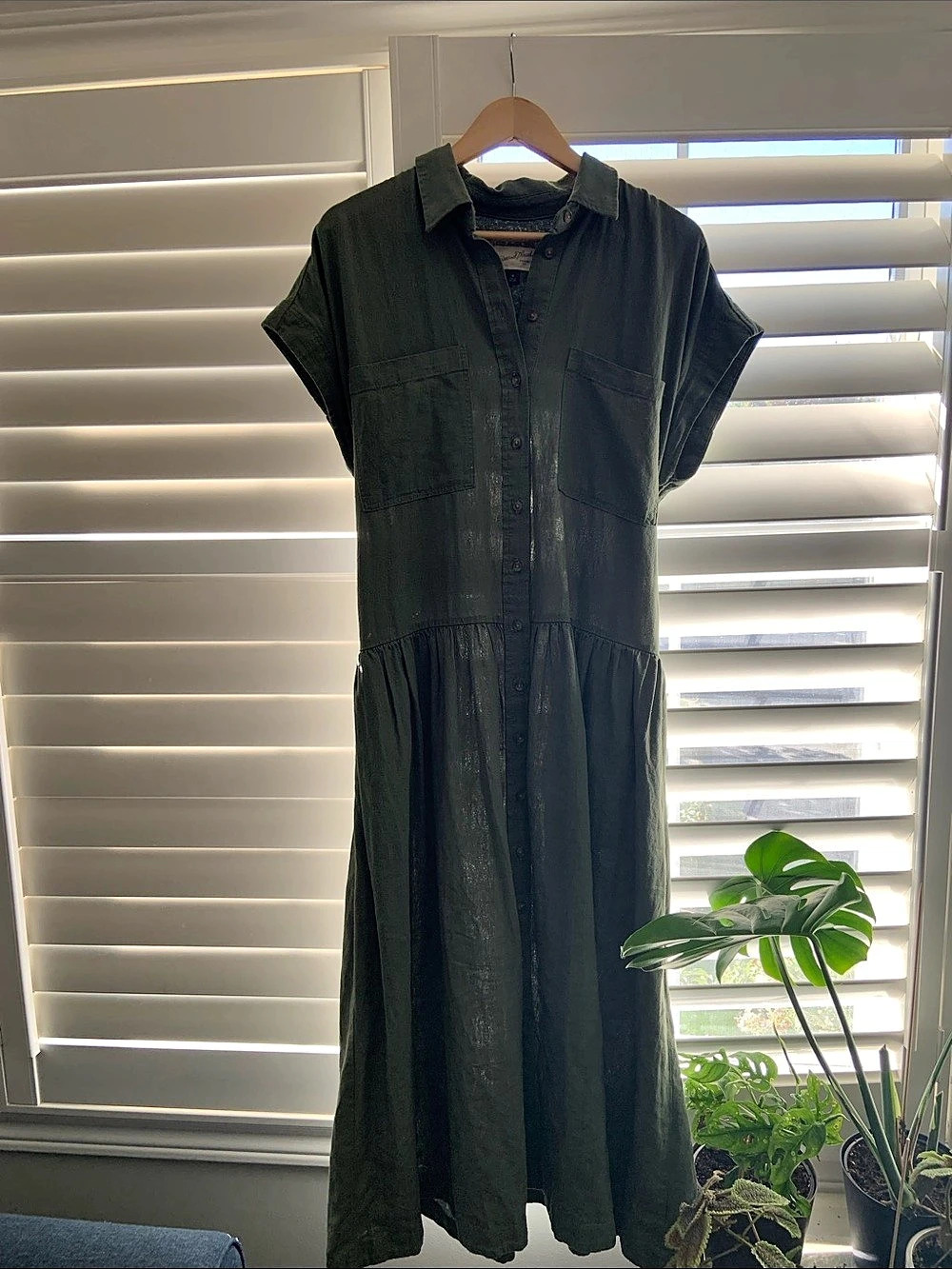 Universal Thread Short-Sleeve Belted Midi Shirtdress Green Medium